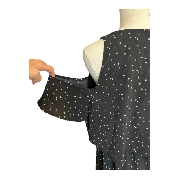 🆕 NWOT Mossimo black & white polka dot cold shoulder midi dress – size M - Picture 8 of 11